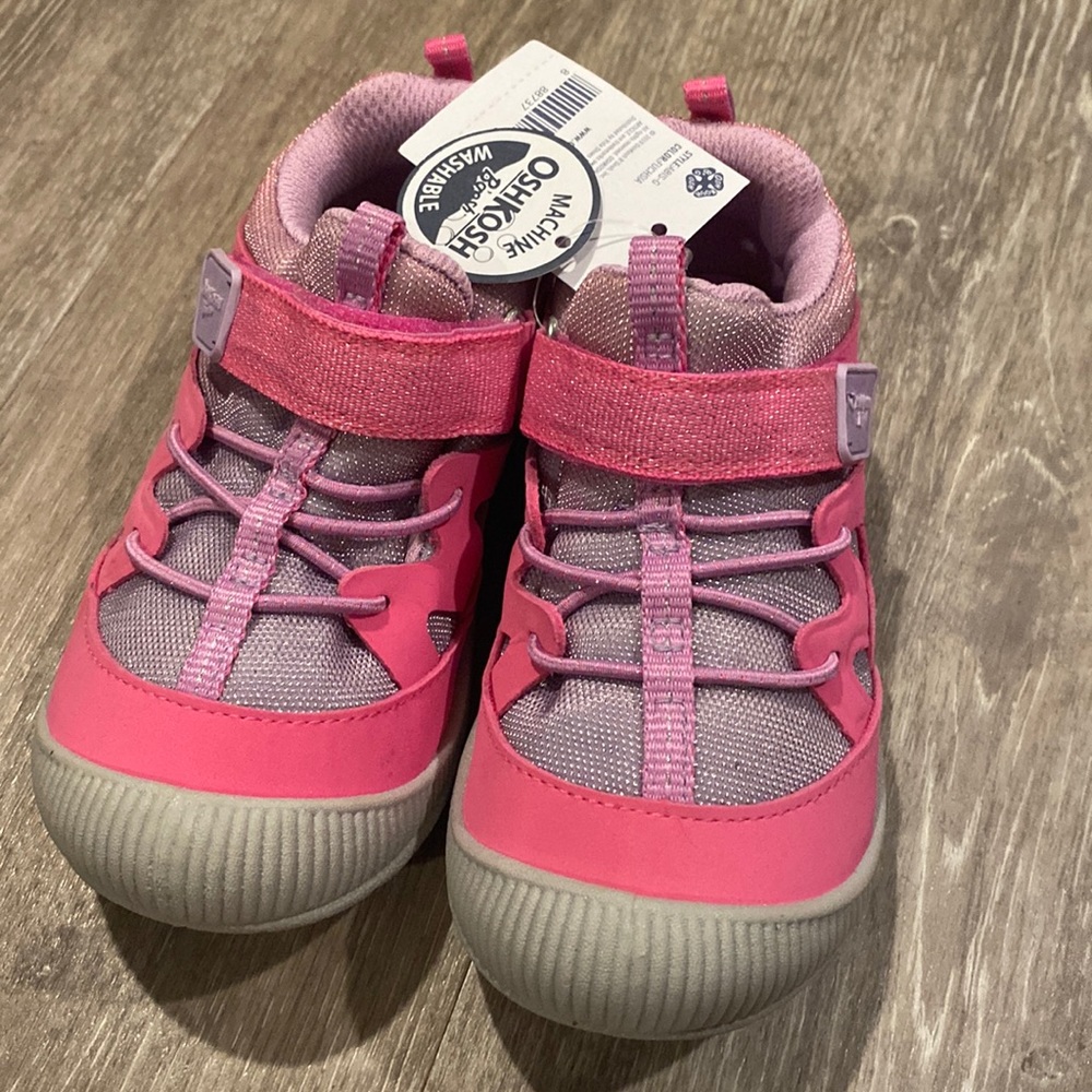 NWT OshKosh B’gosh Shoes - Size 9